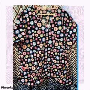 Dickies 2X cute scrubs top